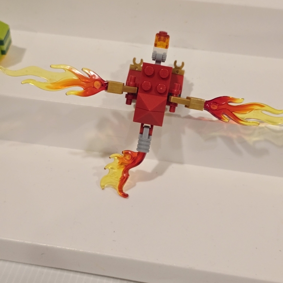 Lego Creative Building Mini Figure Set - Picture 5 of 9